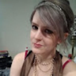 Meet your Posher, Lindy